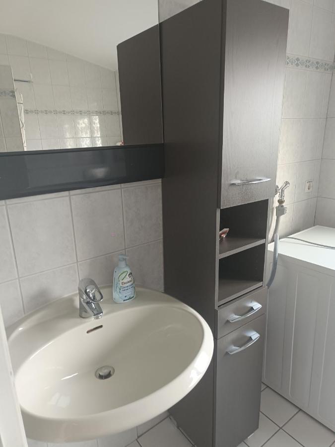 In Villa 56 Qm Apartment, 24 H Check-In,Free Parking Хановер Екстериор снимка